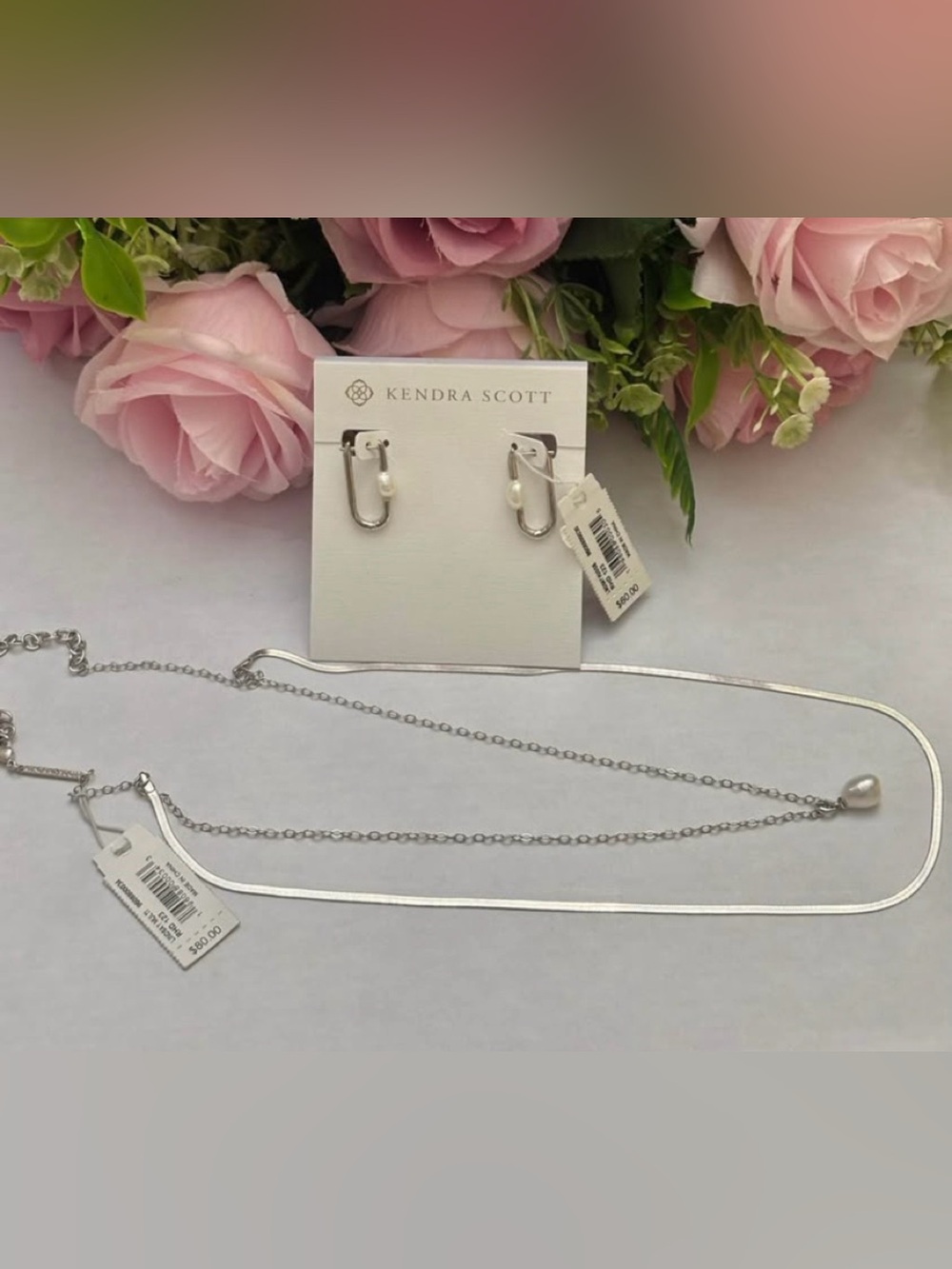 NWT Kendra Scott set of Lindsay Earrings + necklace in silver white pearl